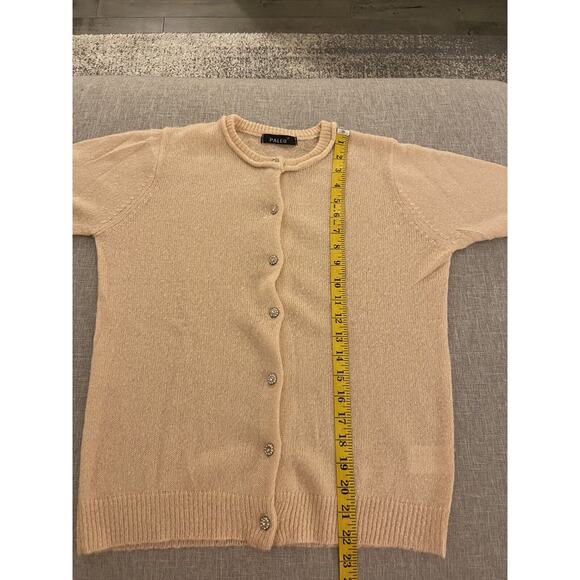 PALEO Ribbed cardigan with jeweled buttons in supersoft yarn. Soft Pink. - Picture 5 of 6